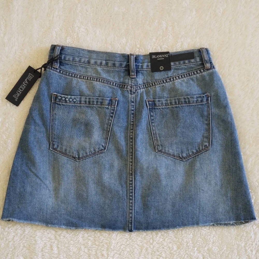 ✨️HP✨️ Blank NYC🗽Raw Hem Skirt - NWT - Picture 2 of 13